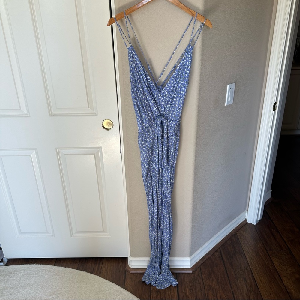 Abercrombie & Fitch Blue White Floral Jumpsuit size L